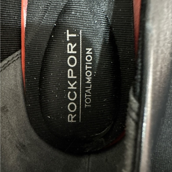 Rockport Black Heels Sleek Minimalist Design - Picture 6 of 8